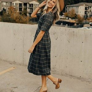 Roolee Mom Dress Medium